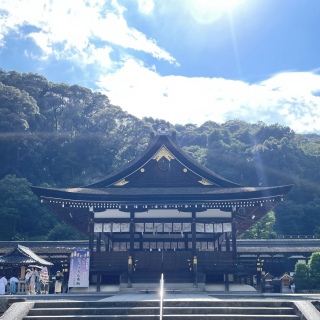 ⛩