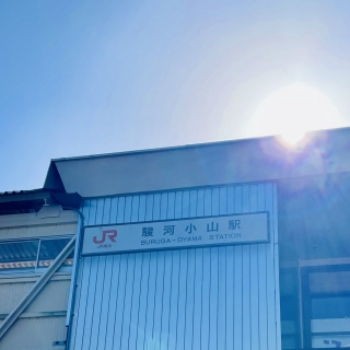 �x�͏��R�w